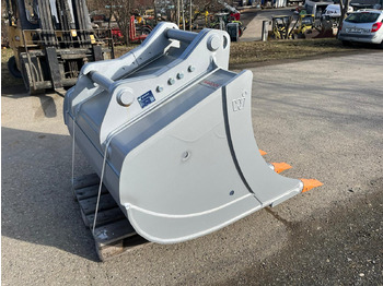 Excavator bucket for Crawler excavator Winkelbauer 130 cm backhoe bucket with OQ 70/55: picture 4