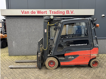 Electric forklift LINDE E25