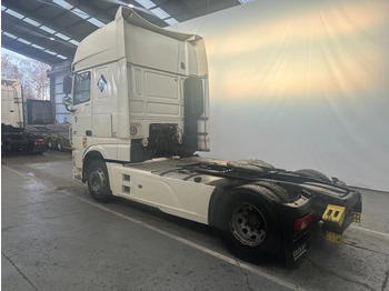 Tractor unit DAF XF 106.460 SUPERSPACECAB: picture 3 Tractor unit DAF XF 106.460 SUPERSPACECAB: picture 3