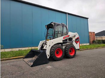 Skid steer loader BOBCAT S450