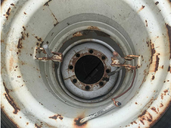 Wheel excavator DOUBLE TIRE ON RIM: picture 5 Wheel excavator DOUBLE TIRE ON RIM: picture 5