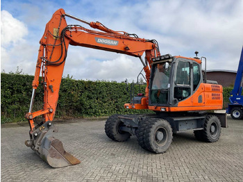 Wheel excavator DOOSAN DX140W-3