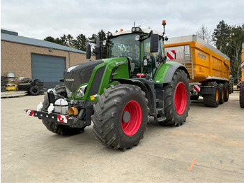 Farm tractor FENDT 826 Vario