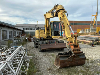 Wheel loader Komatsu 1995 KOMATSU PW 130 GK WHEEL EXCAVATOR: picture 2 Wheel loader Komatsu 1995 KOMATSU PW 130 GK WHEEL EXCAVATOR: picture 2