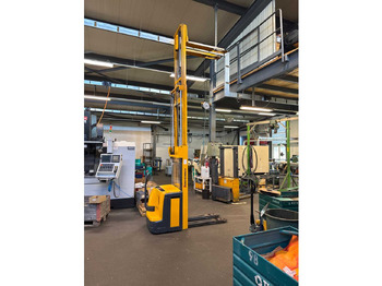 Material handling equipment JUNGHEINRICH