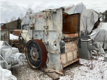 Mobile crusher
