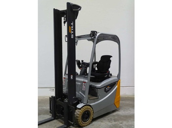 Forklift STILL