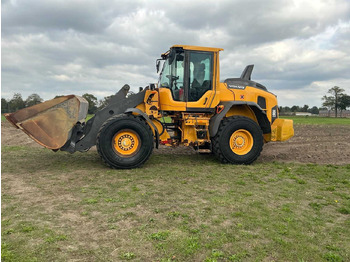 Wheel loader Volvo L90H: picture 2
