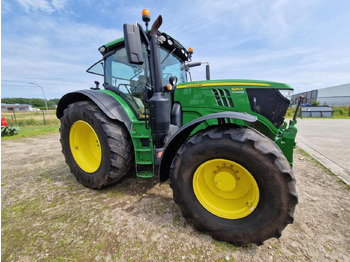 Farm tractor John Deere 6215R: picture 2