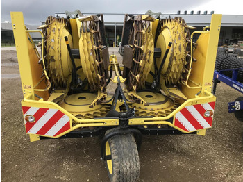 Forage harvester John Deere 9800i: picture 5 Forage harvester John Deere 9800i: picture 5