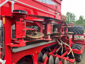 Seed drill Pöttinger Terrasem C4: picture 4