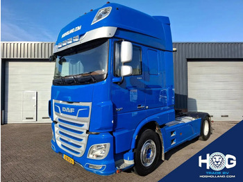 Tractor unit DAF XF 530