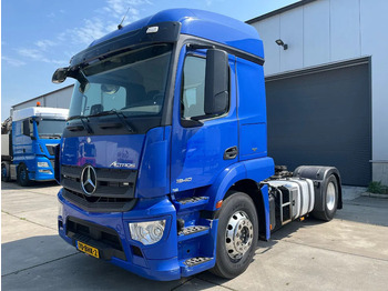Tractor unit MERCEDES-BENZ Actros 1940