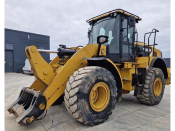 Wheel loader CATERPILLAR 962M