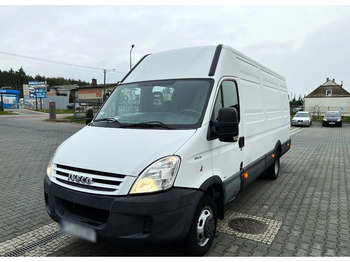 Box van Iveco Daily 35C15 Furgon L4H2 Brygadówka 6-seater Doka Dubel Cabin: picture 2 Box van Iveco Daily 35C15 Furgon L4H2 Brygadówka 6-seater Doka Dubel Cabin: picture 2