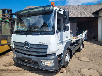 Skip loader truck MERCEDES-BENZ Atego 818
