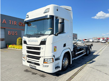 Container transporter/ Swap body truck SCANIA R 450