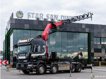 Crane truck