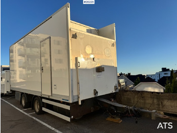 Closed box trailer