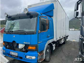 Box truck MERCEDES-BENZ