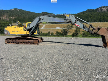 Crawler excavator Volvo EC240: picture 2