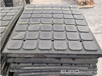 Construction equipment 3 Pallets of Rubber Floor Tiles, 60mm x 800mm x 600mm (144 of): picture 5