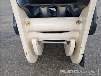 Attachment for Excavator Haner HFG250: picture 5