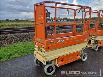 Scissor lift JLG
