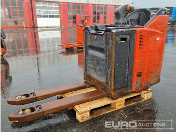 Material handling equipment LINDE T20