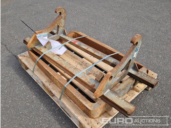 Material handling equipment