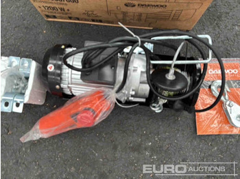 Construction equipment Unused Daewoo DAHST300/600: picture 3