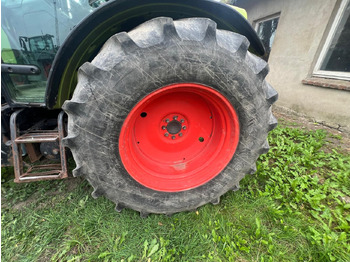 Farm tractor Claas Axos 340: picture 5