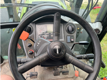 Farm tractor Claas Axos 340: picture 2