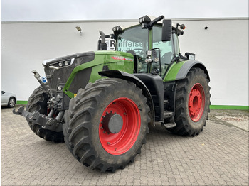 Farm tractor FENDT 942 Vario