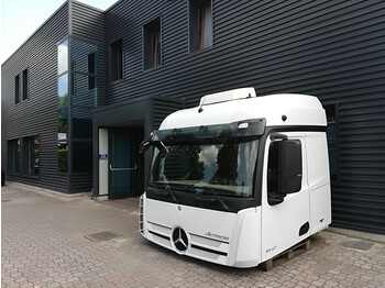 Cab and interior for Truck Mercedes-Benz ACTROS AROCS 2500 mm MP4: picture 2