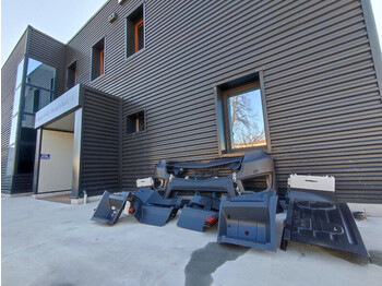 Cab and interior MERCEDES-BENZ