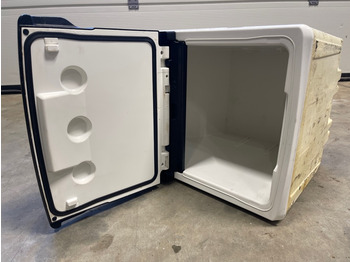 Cab and interior for Truck MAN COOL BOX / FRIDGE: picture 2