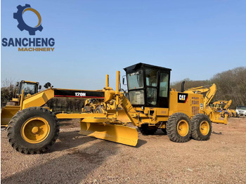 Grader CATERPILLAR 120H: picture 3