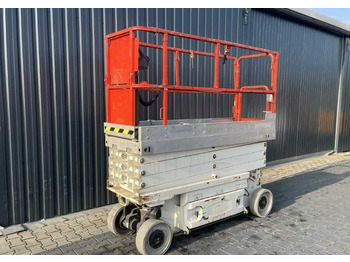 Scissor lift JLG
