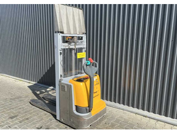 Stacker Jungheinrich EJC112z: picture 3