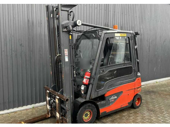 Electric forklift LINDE E