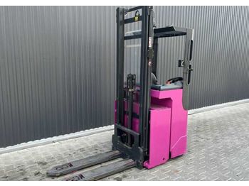 Stacker LINDE L16