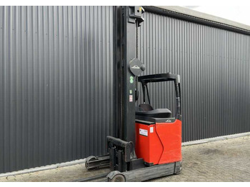 Reach truck LINDE R16