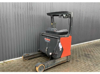 Reach truck LINDE R16