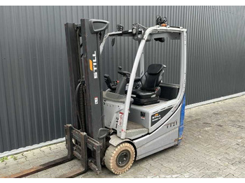 Electric forklift STILL RX20