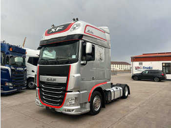 Tractor unit DAF XF 460