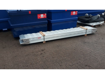 Loading ramp