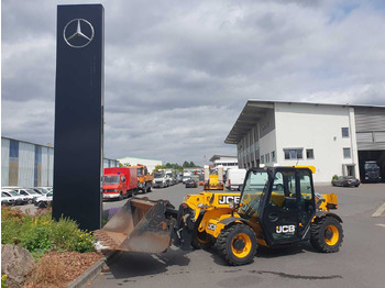 Telescopic handler JCB