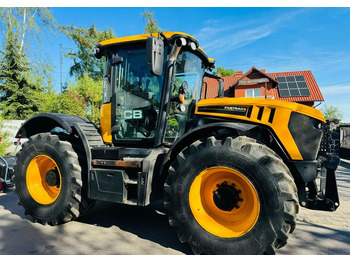 Farm tractor JCB 4220: picture 4