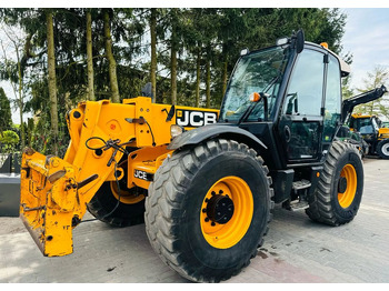 Telescopic handler JCB